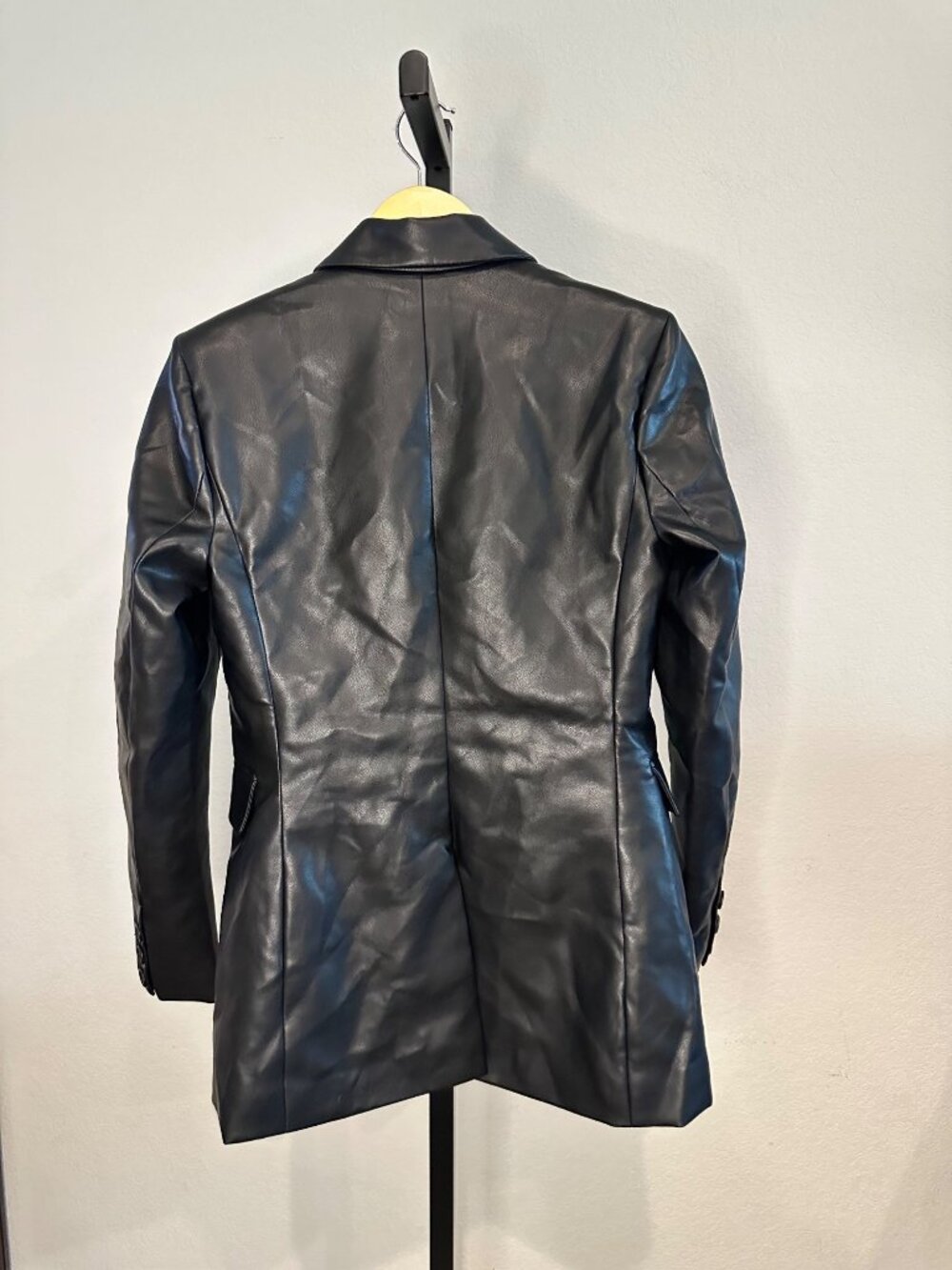 Cabi Black Vegan Leather Jacket NWT Fitted Blazer Style Women's XXS Y2K - Picture 2 of 10
